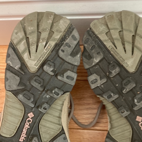 Columbia hiking boots size 8 1/2 - Picture 7 of 8
